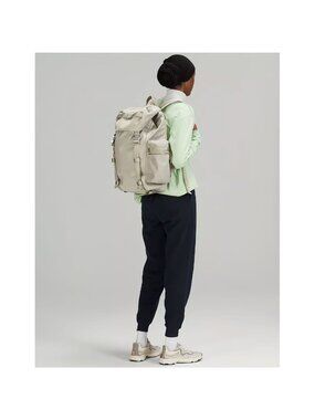 Lululemon Wunderlust Backpack 25L Grey